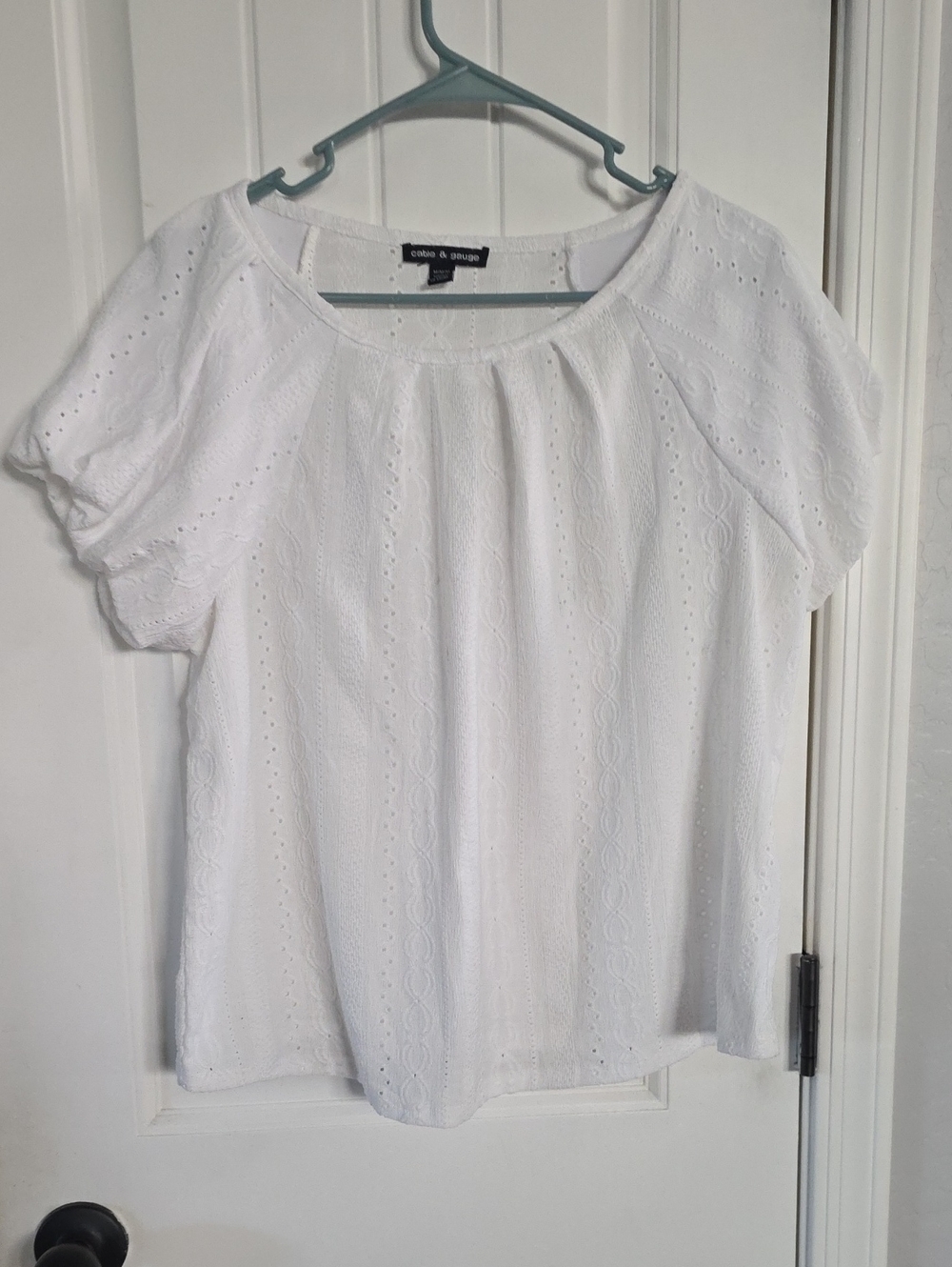Cable & Gauge White Eyelet Short Sleeve Peasant Top